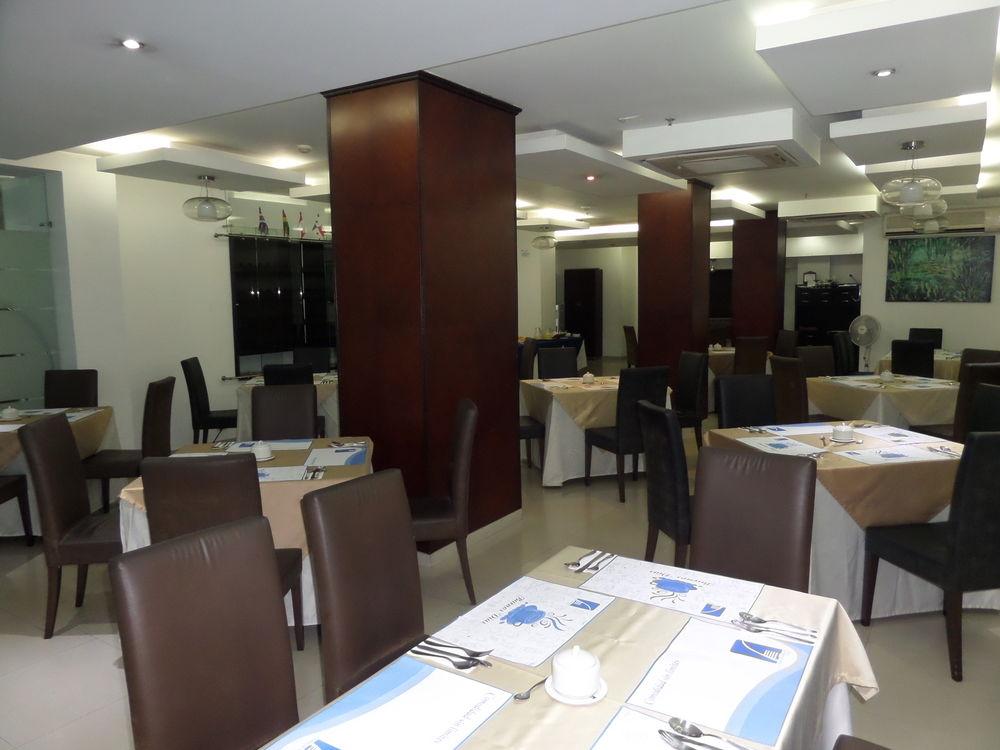 Hotel Plaza Las Americas Кали Екстериор снимка