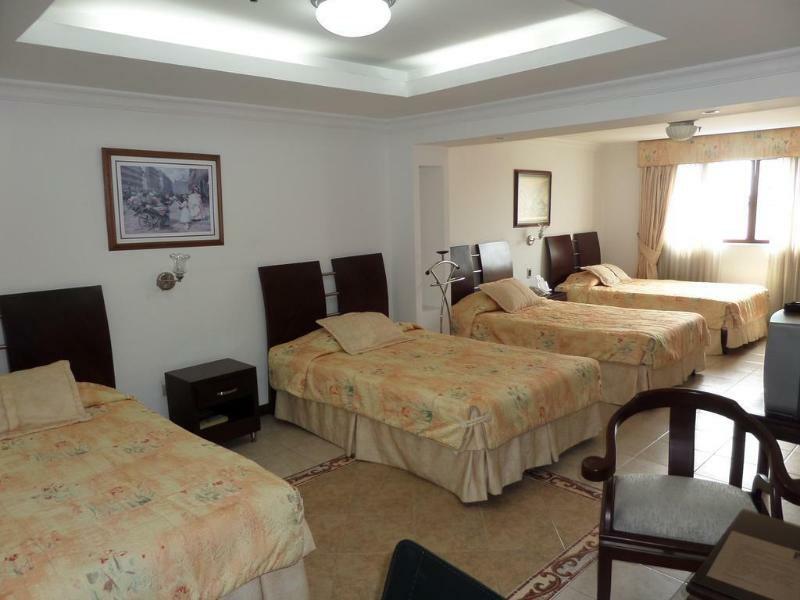 Hotel Plaza Las Americas Кали Екстериор снимка