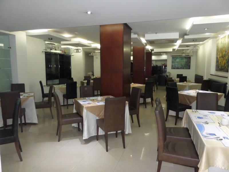 Hotel Plaza Las Americas Кали Екстериор снимка